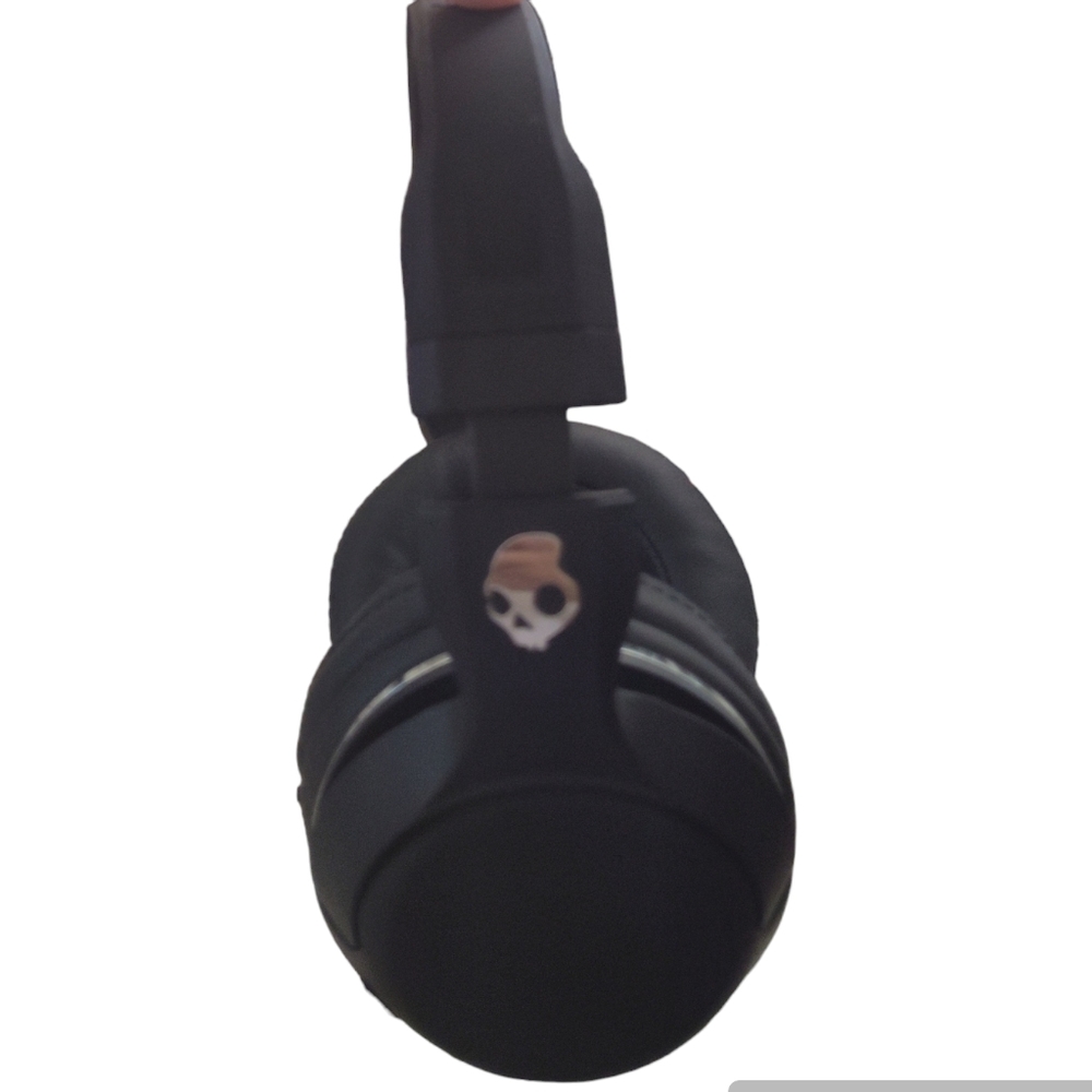 Headsets - Picture 2 of 2